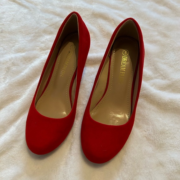 Heels - Picture 1 of 4